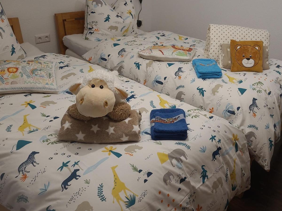 I24Rooms - Gaestezimmer Mit Eigenem Garten Legau Eksteriør bilde