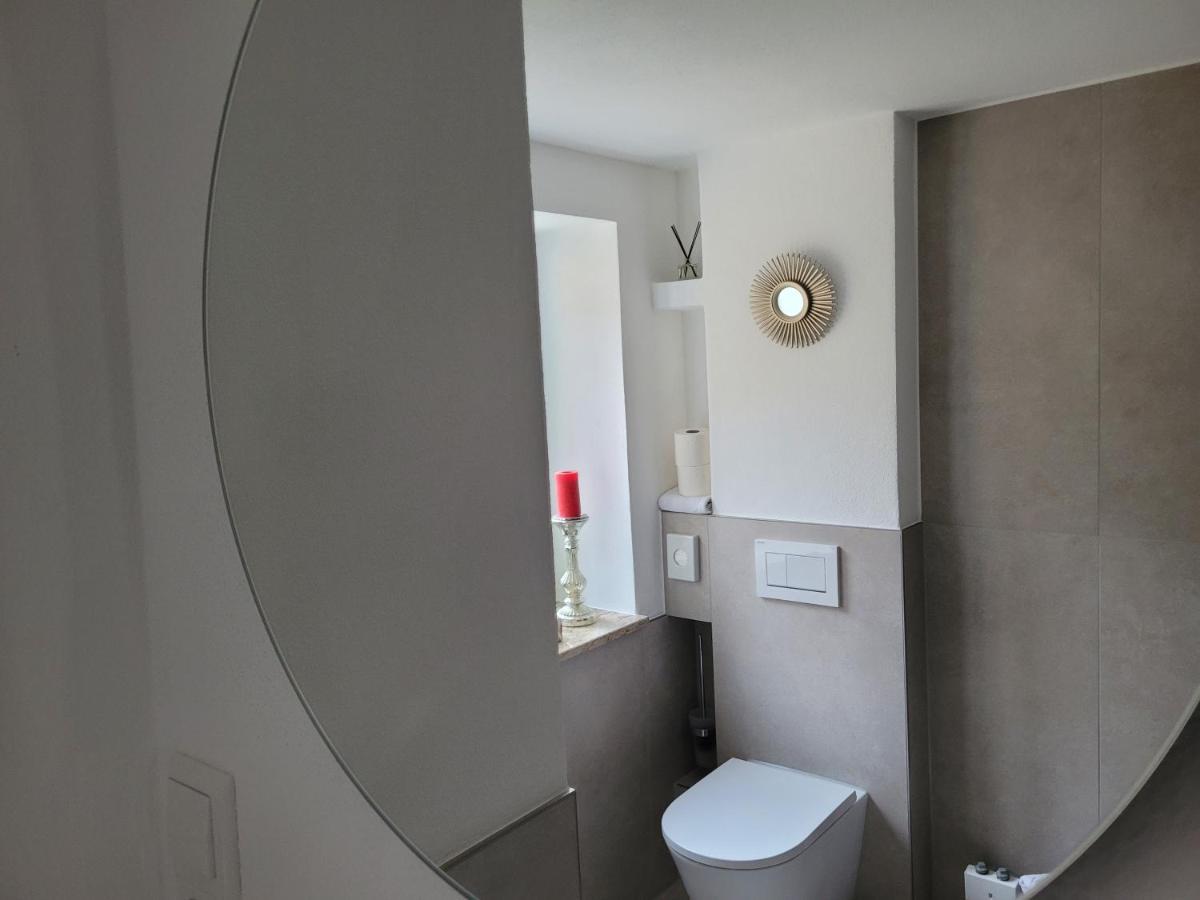 I24Rooms - Gaestezimmer Mit Eigenem Garten Legau Eksteriør bilde