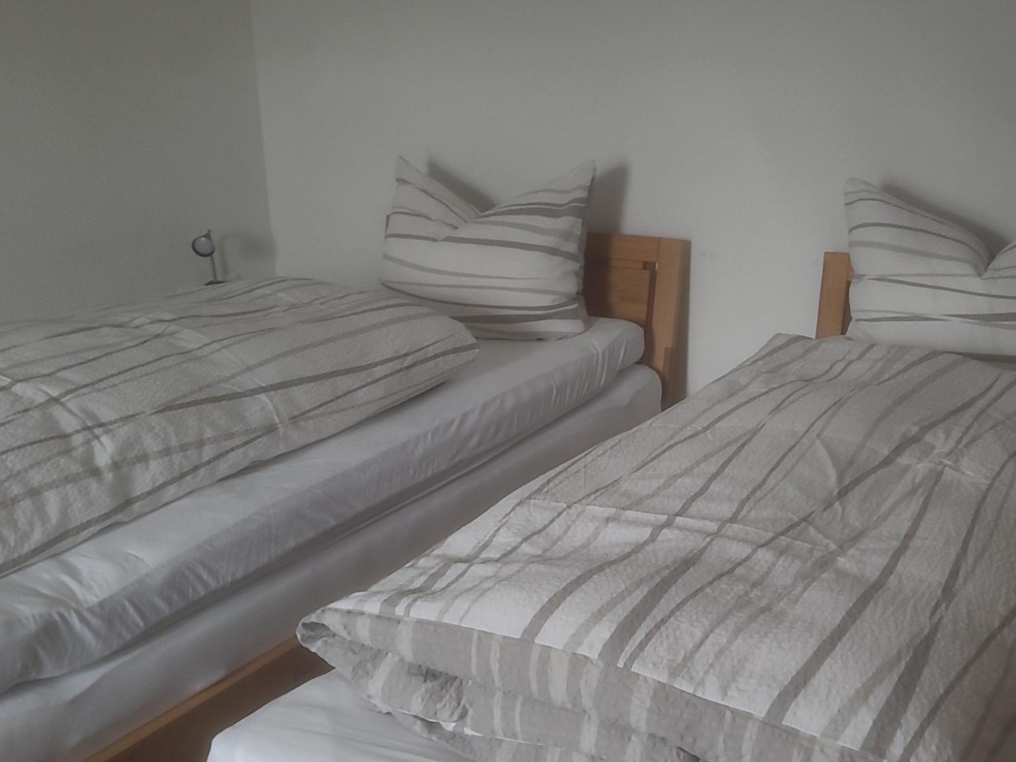 I24Rooms - Gaestezimmer Mit Eigenem Garten Legau Eksteriør bilde